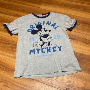 Genuine Walt Disneyworld, Mickey Mouse unisex t-shirt - size XS -EUC